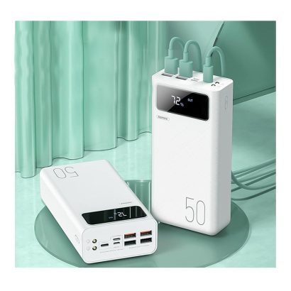 شرکت ریمکس، دو پورت خروجی USB را از نوع فست شارژ طراحی و دو پورت دیگر به حالت معمولی پیاده سازی نموده است